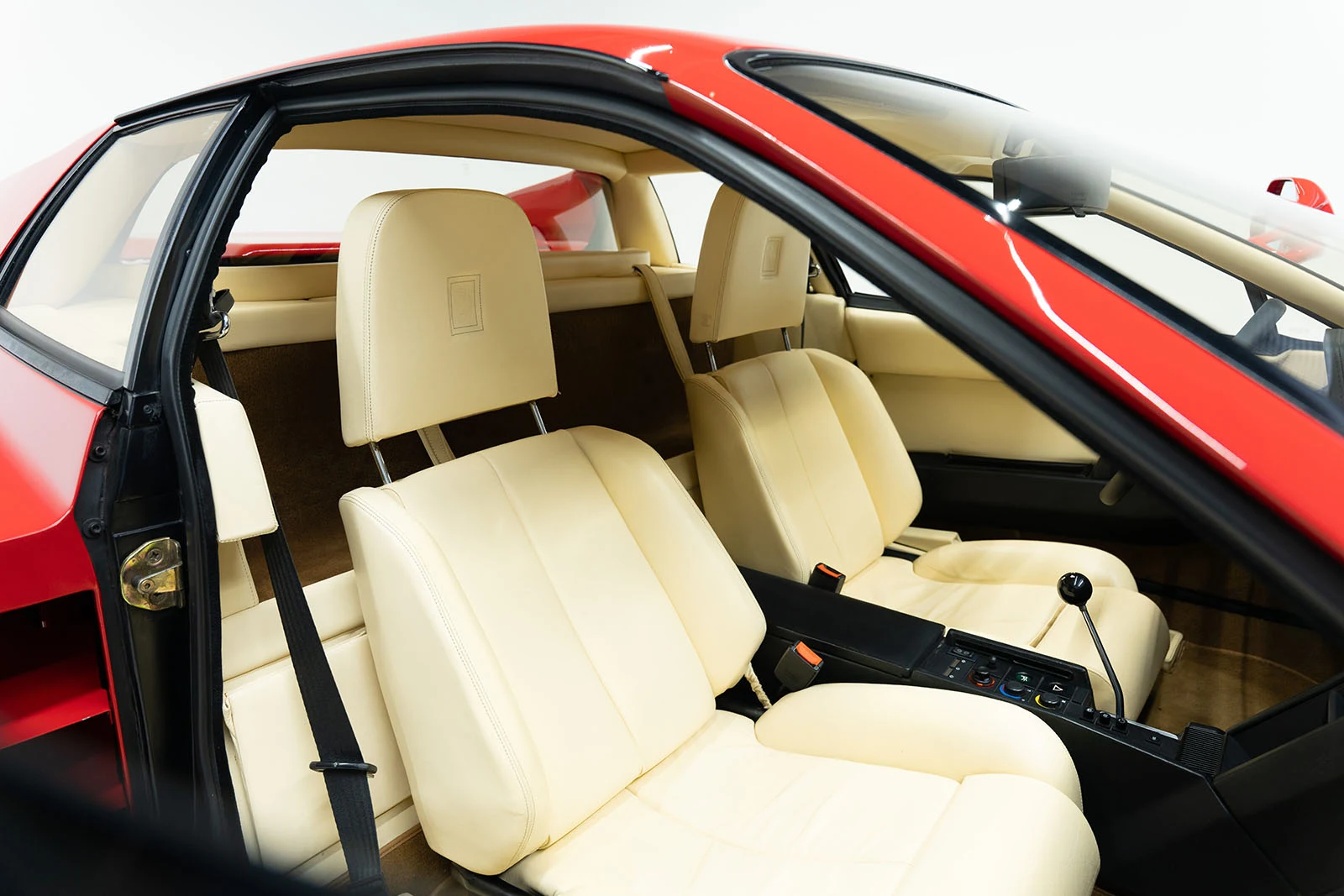 Ferrari Testarossa Monospecchio, 6/10