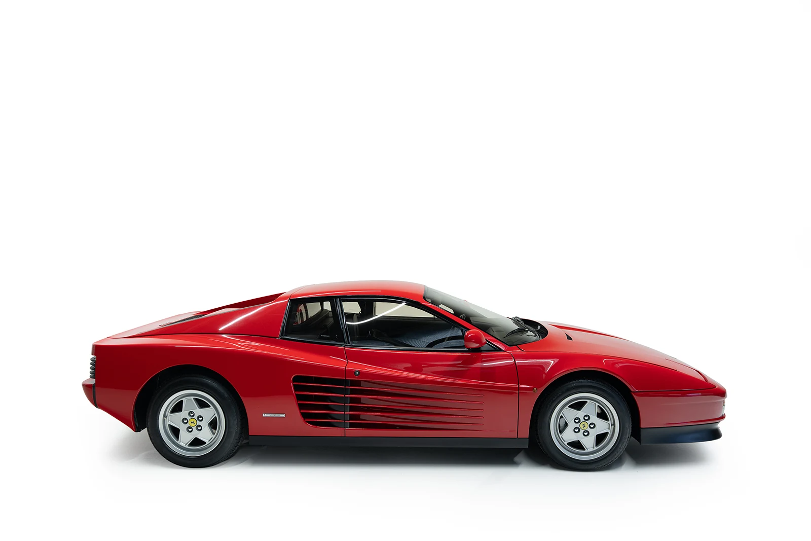 Ferrari Testarossa, 3/9