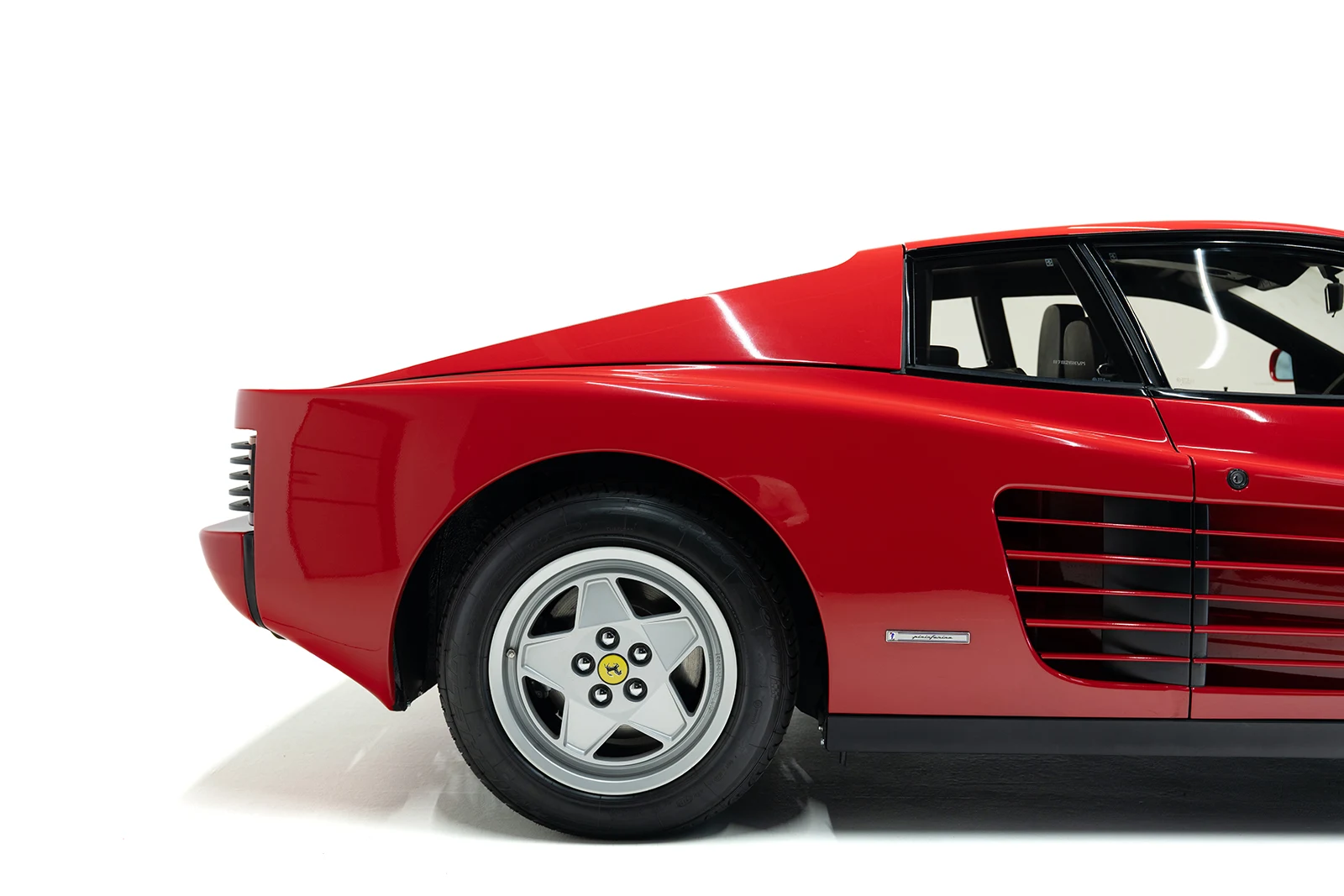 Ferrari Testarossa, 6/9