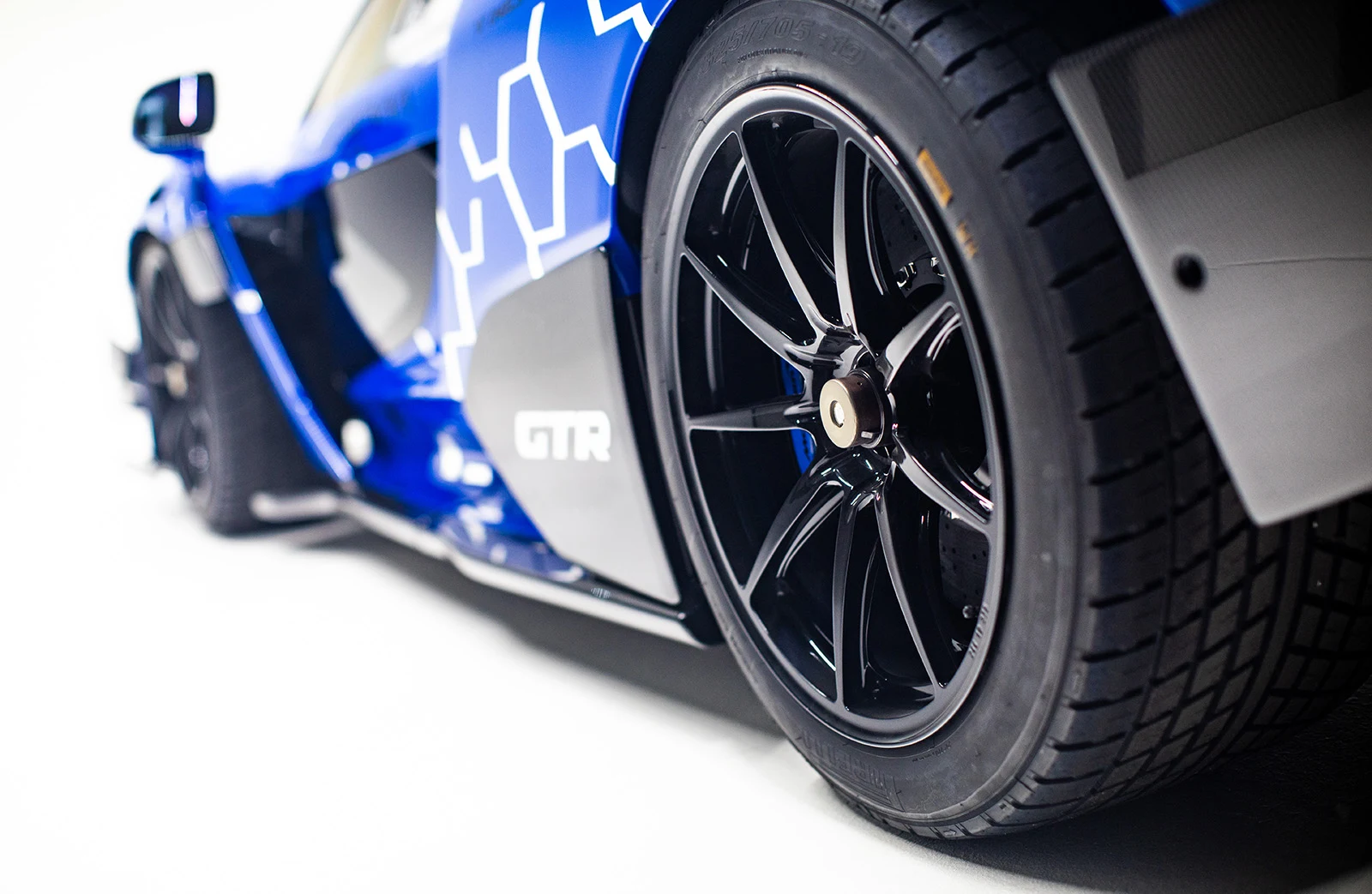 McLaren Senna GTR, 9/9