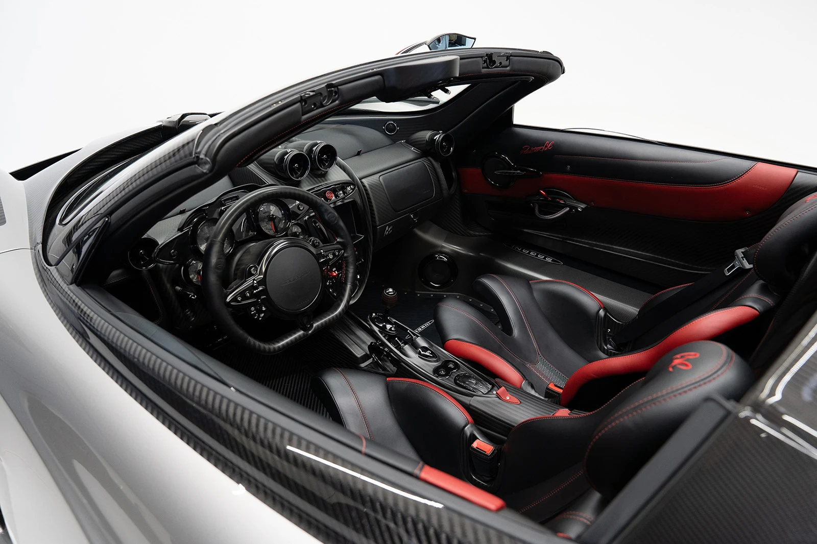Pagani Huayra Roadster BC, 6/10