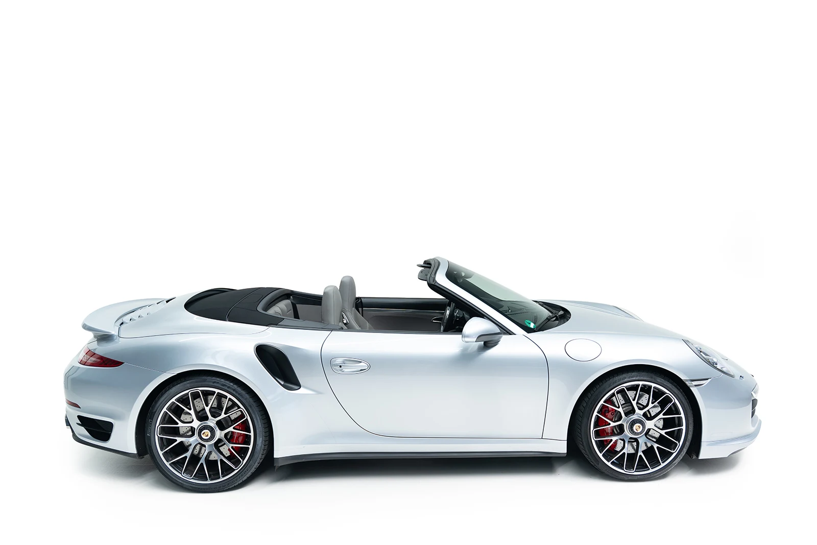 Porsche 911 Turbo Cabriolet (991), 4/9