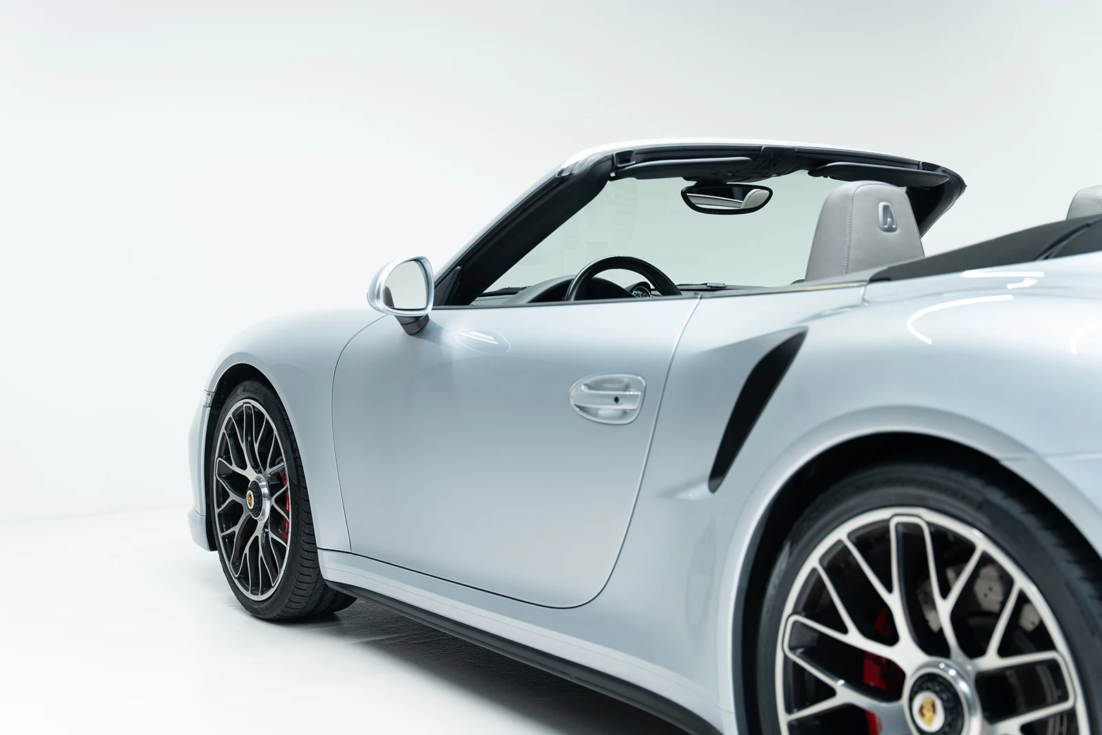Porsche 911 Turbo Cabriolet (991), 5/9