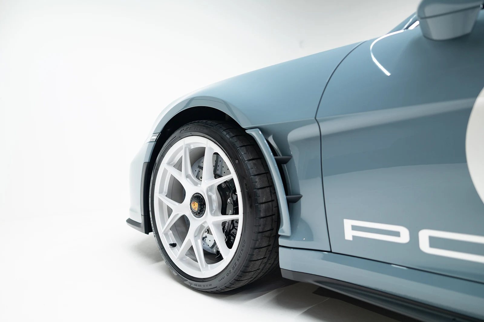Porsche 911 S/T (992), 4/10