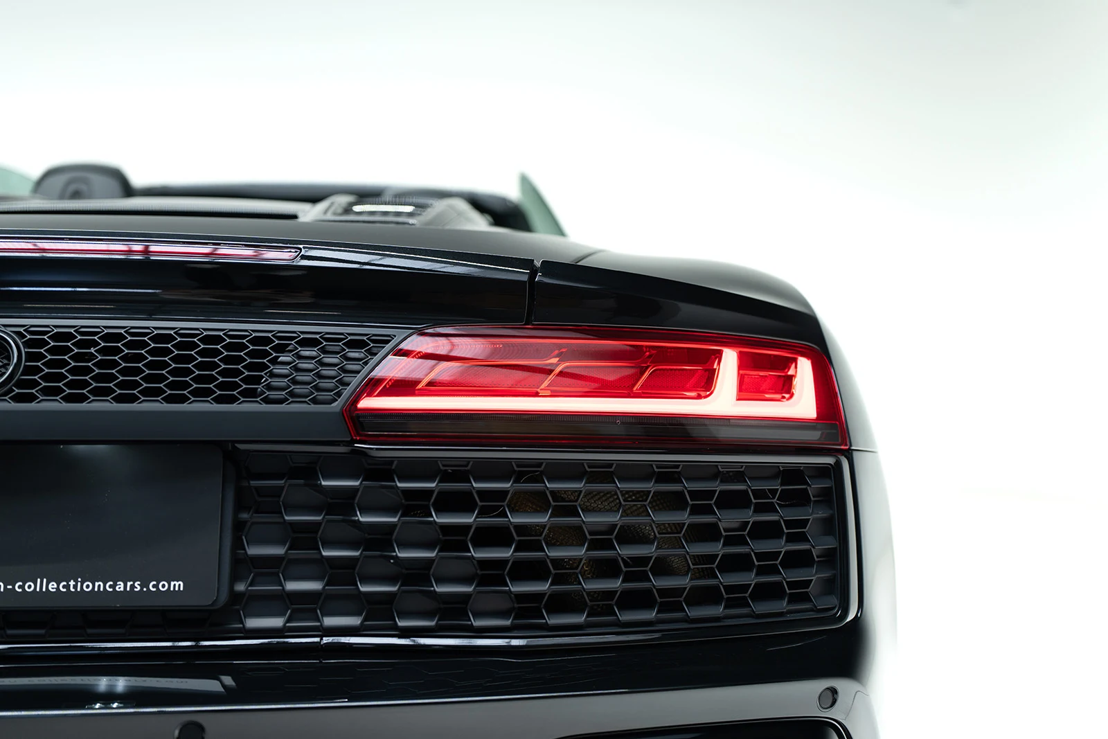 Audi R8 Spyder V10 Performance RWD, 4/10
