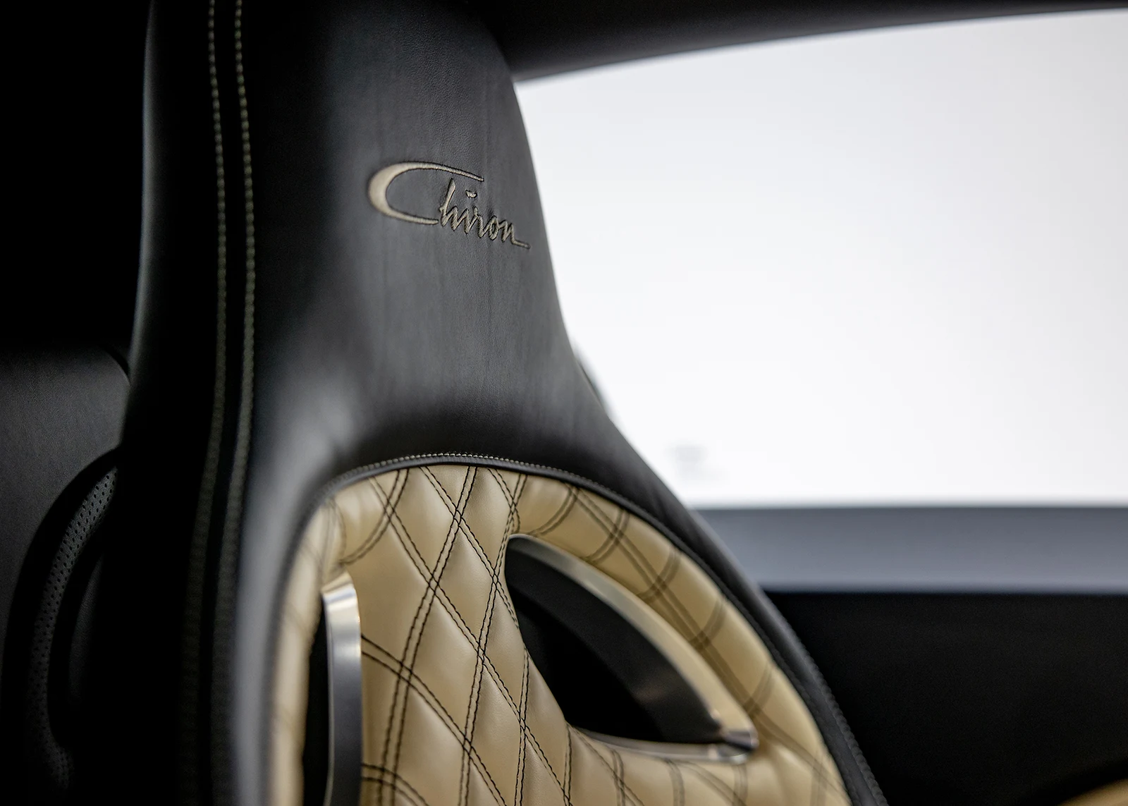 Bugatti Chiron Sport, 8/10