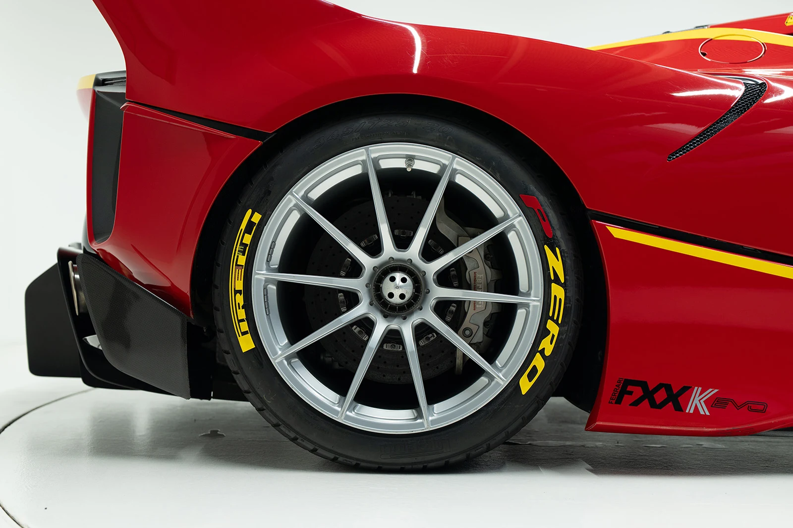 Ferrari FXX-K Evo, 6/10