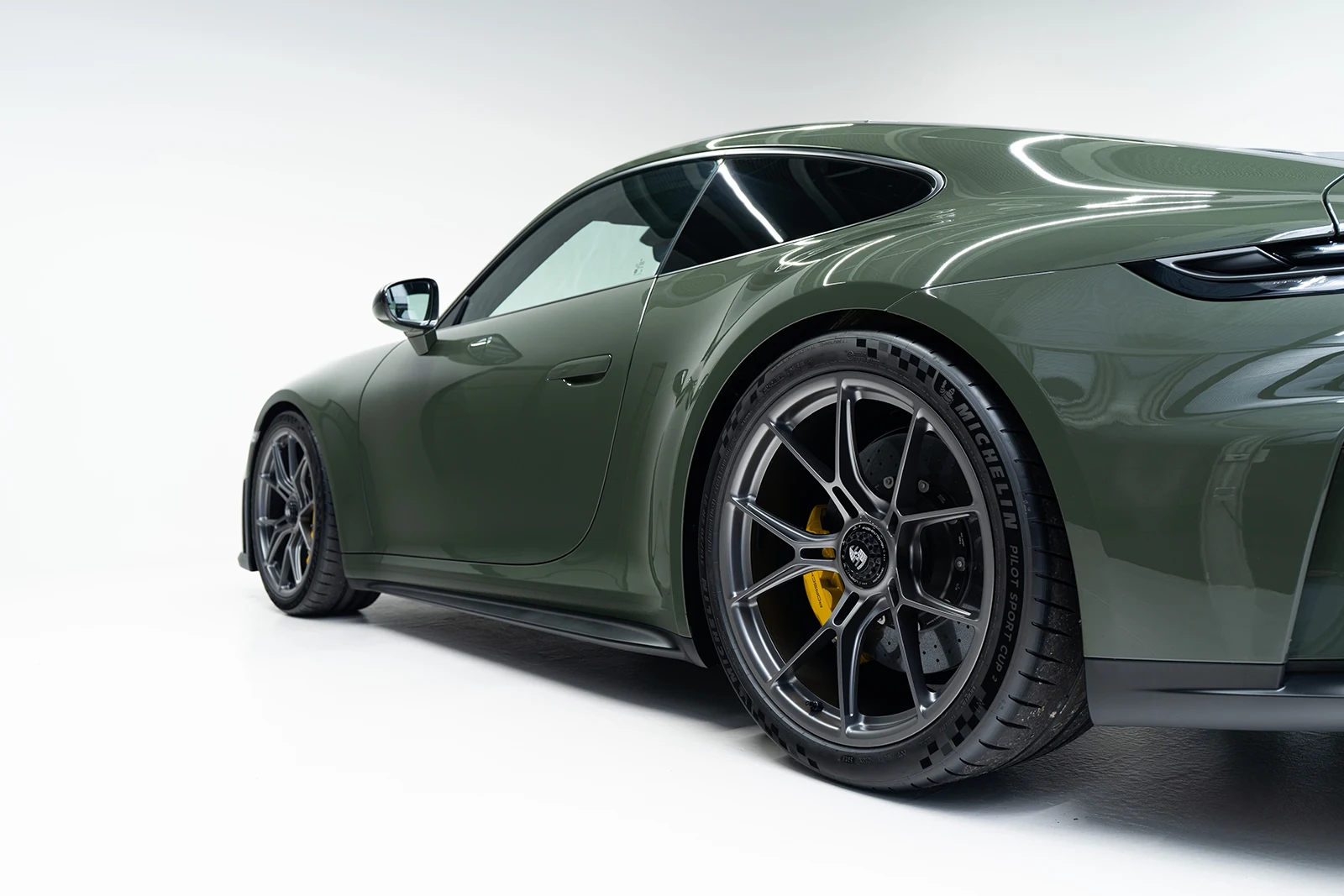 Porsche 911 GT3 Touring (992.2), 5/9