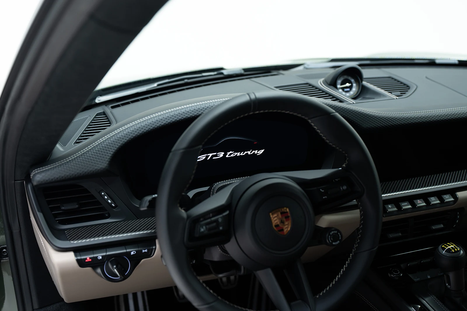 Porsche 911 GT3 Touring (992.2), 7/9
