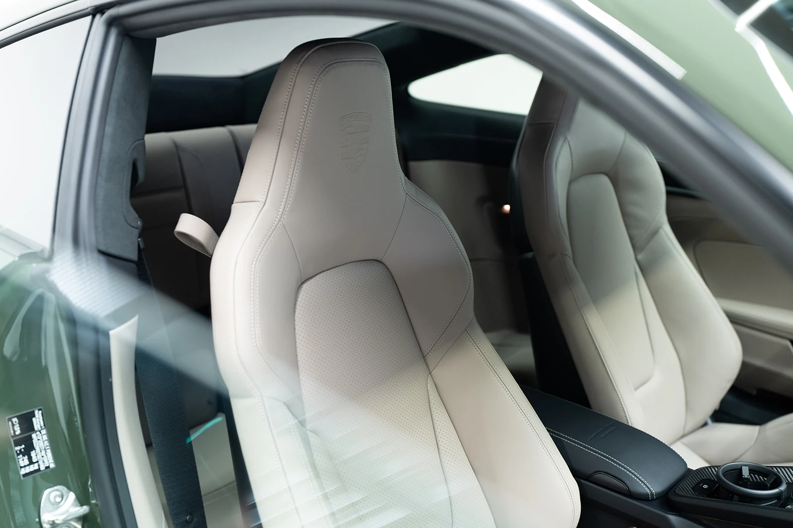 Porsche 911 GT3 Touring (992.2), 9/9