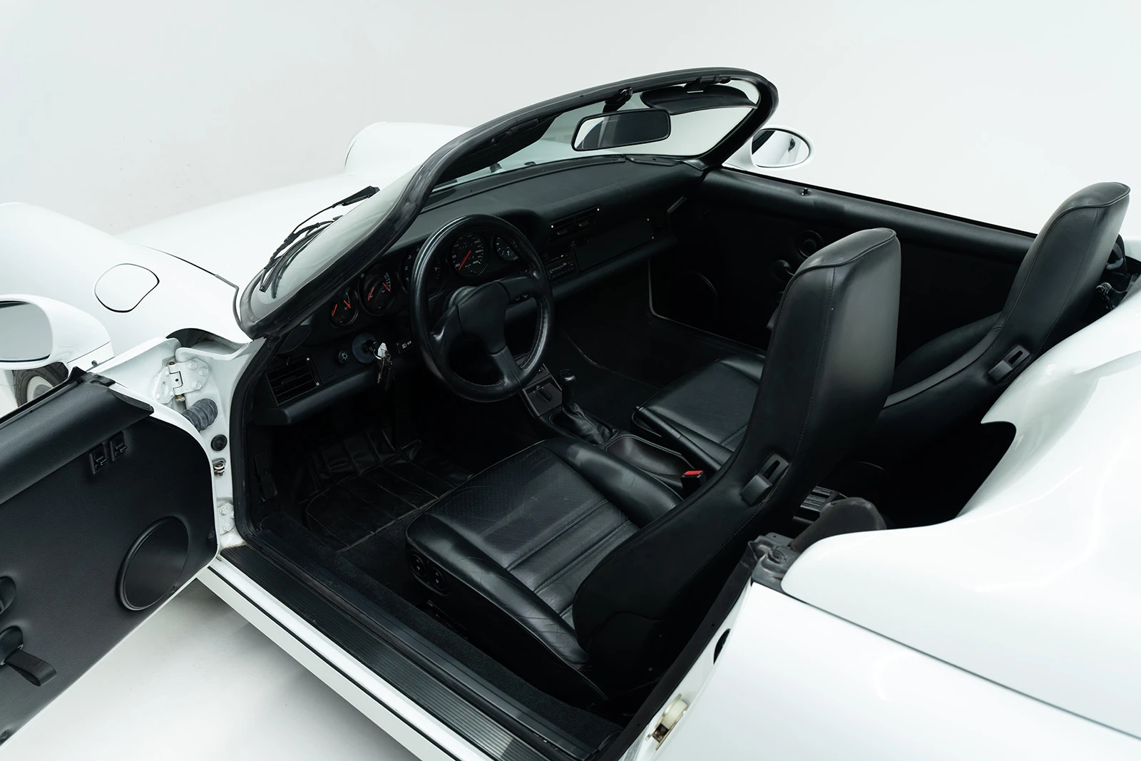 Porsche 911 Carrera 2 Speedster (964), 7/9