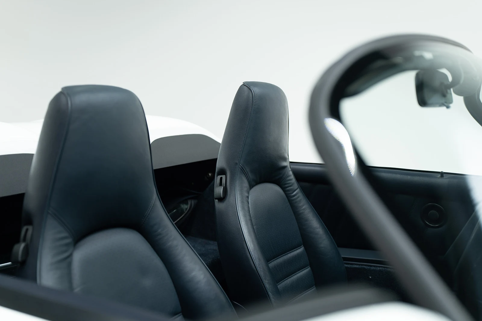 Porsche 911 Carrera 3.2 Speedster, 9/9