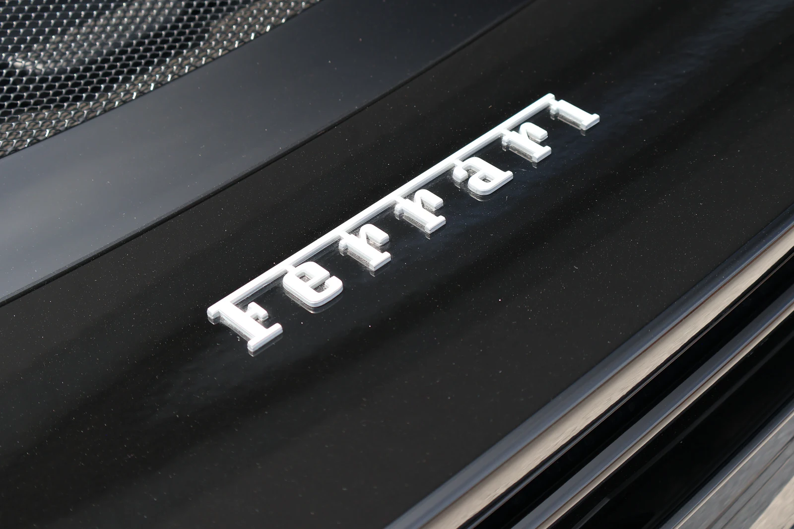2024 Ferrari 296 GTS, 18/20