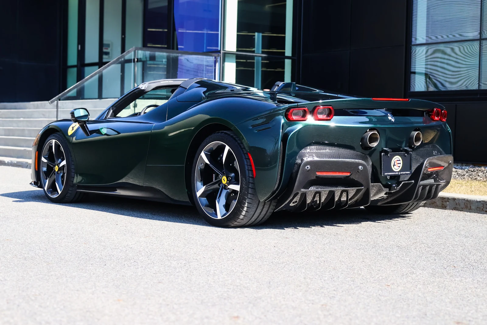2024 Ferrari SF90 Spider, 2/20