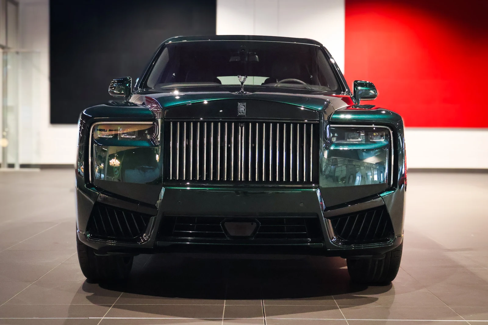 2026 Rolls-Royce Cullinan Series II Black Badge, 2/20