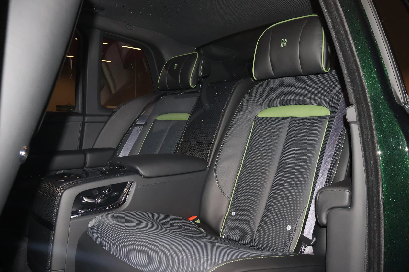 2026 Rolls-Royce Cullinan Series II Black Badge, 9/20