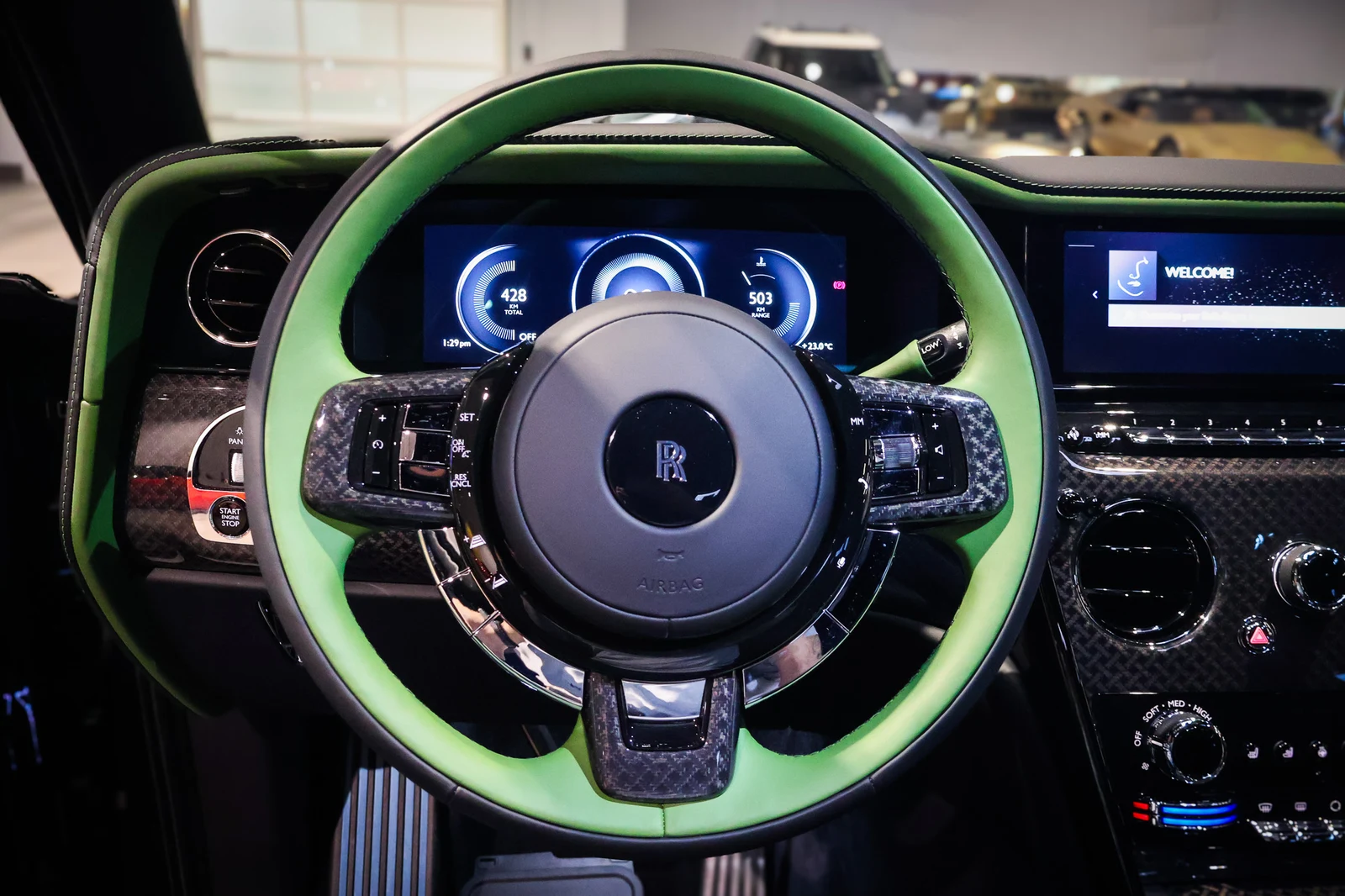 2026 Rolls-Royce Cullinan Series II Black Badge, 18/20