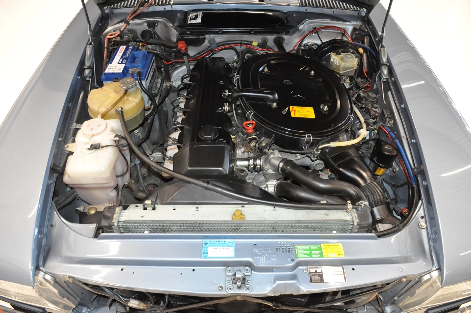 Mercedes-Benz 300 SL (R107), 4/10