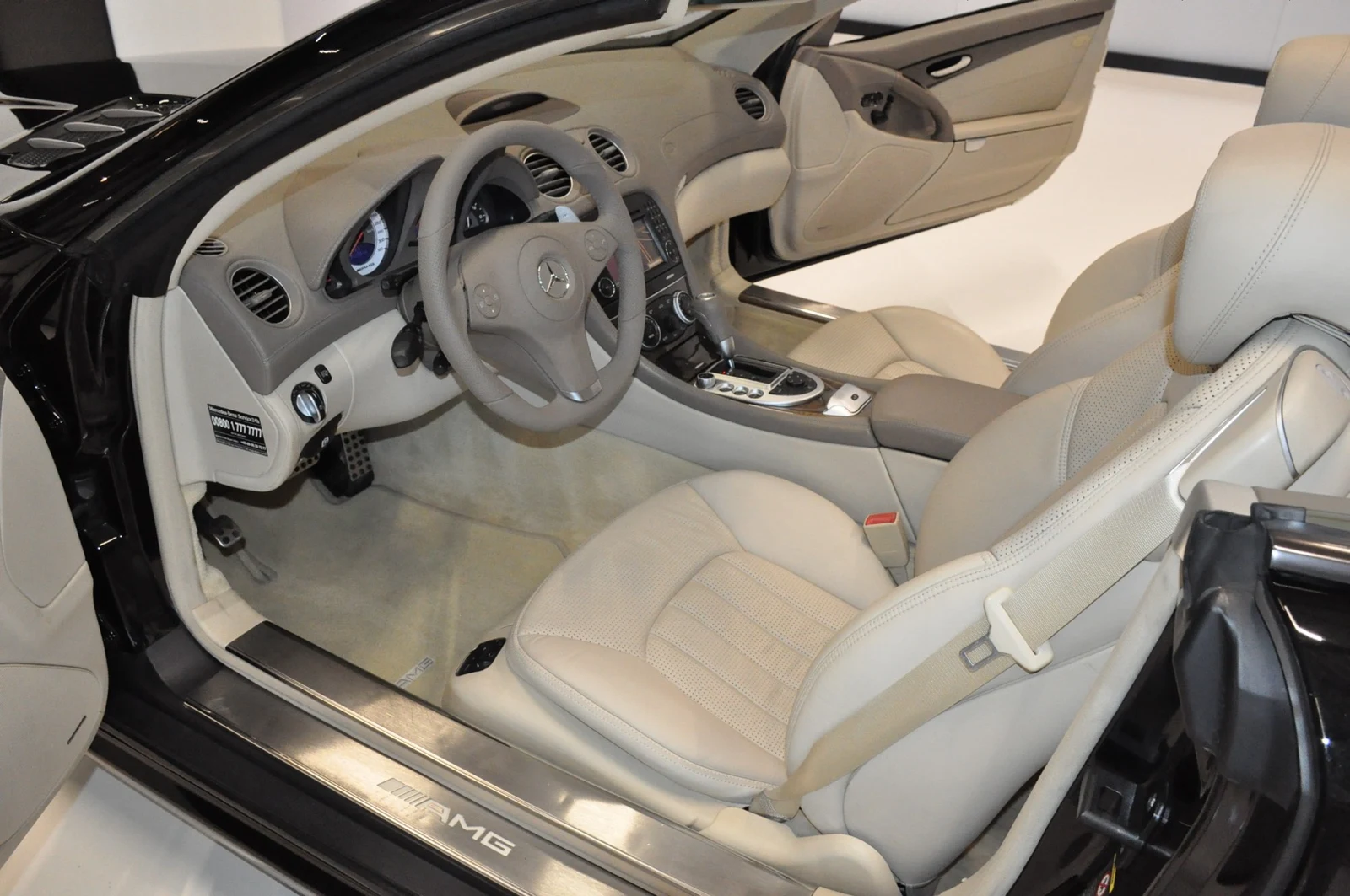Mercedes-AMG SL 63 (R230), 2/10