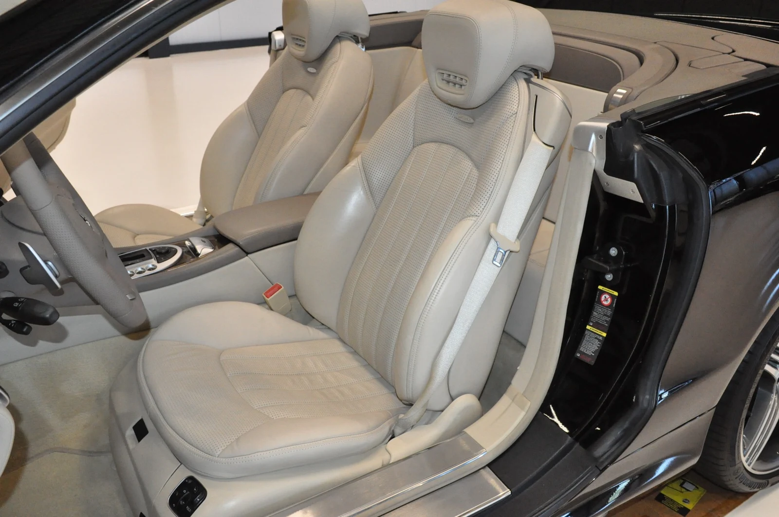 Mercedes-AMG SL 63 (R230), 6/10