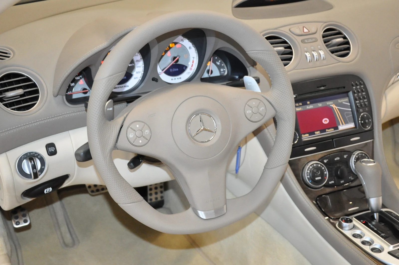 Mercedes-AMG SL 63 (R230), 8/10