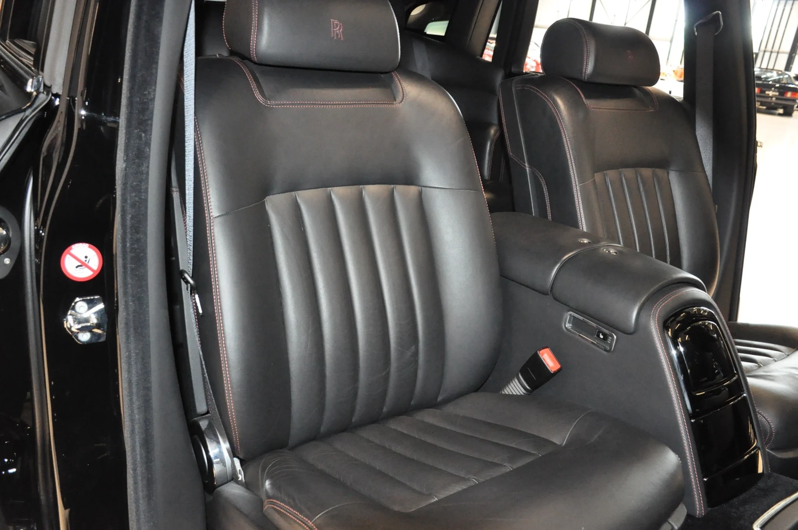 Rolls-Royce Phantom Bespoke, 10/10