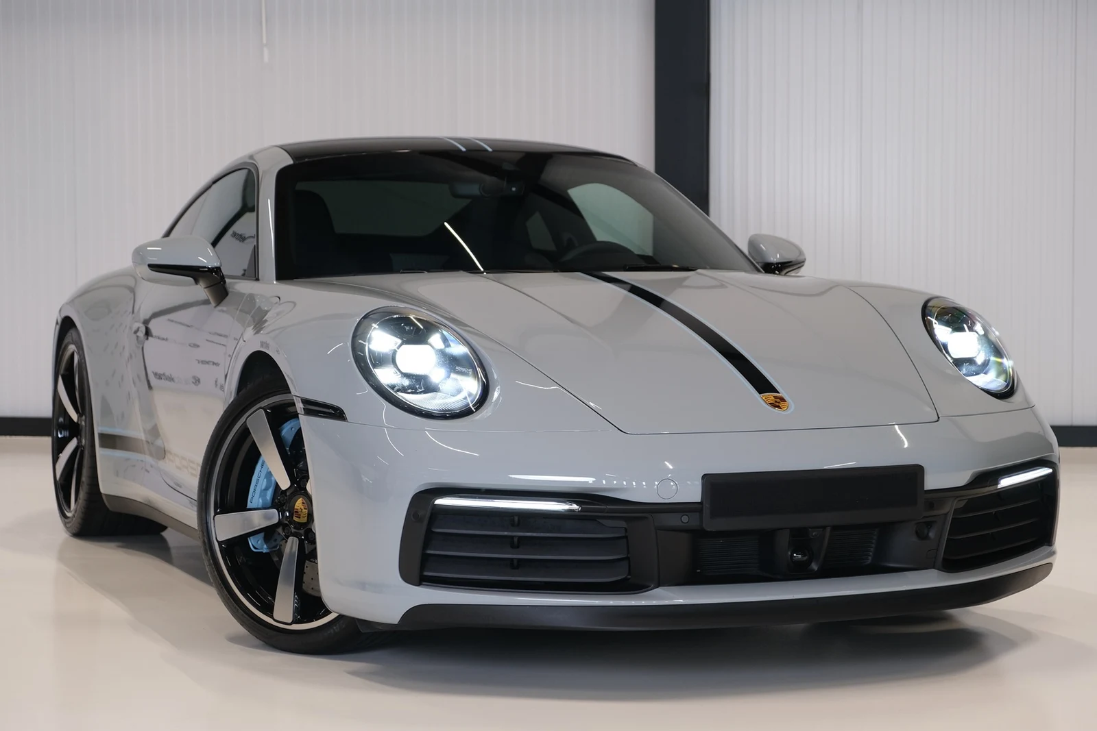Porsche 911 Carrera 4S (992), 5/10