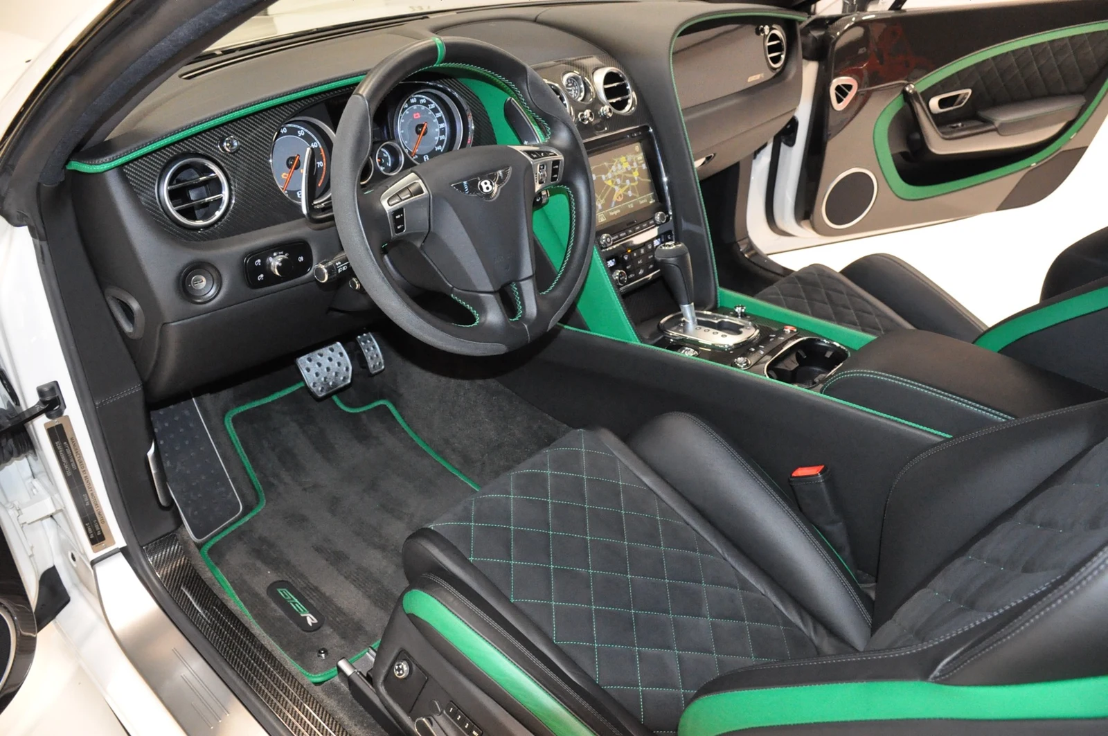 Bentley Continental GT3-R, 2/10