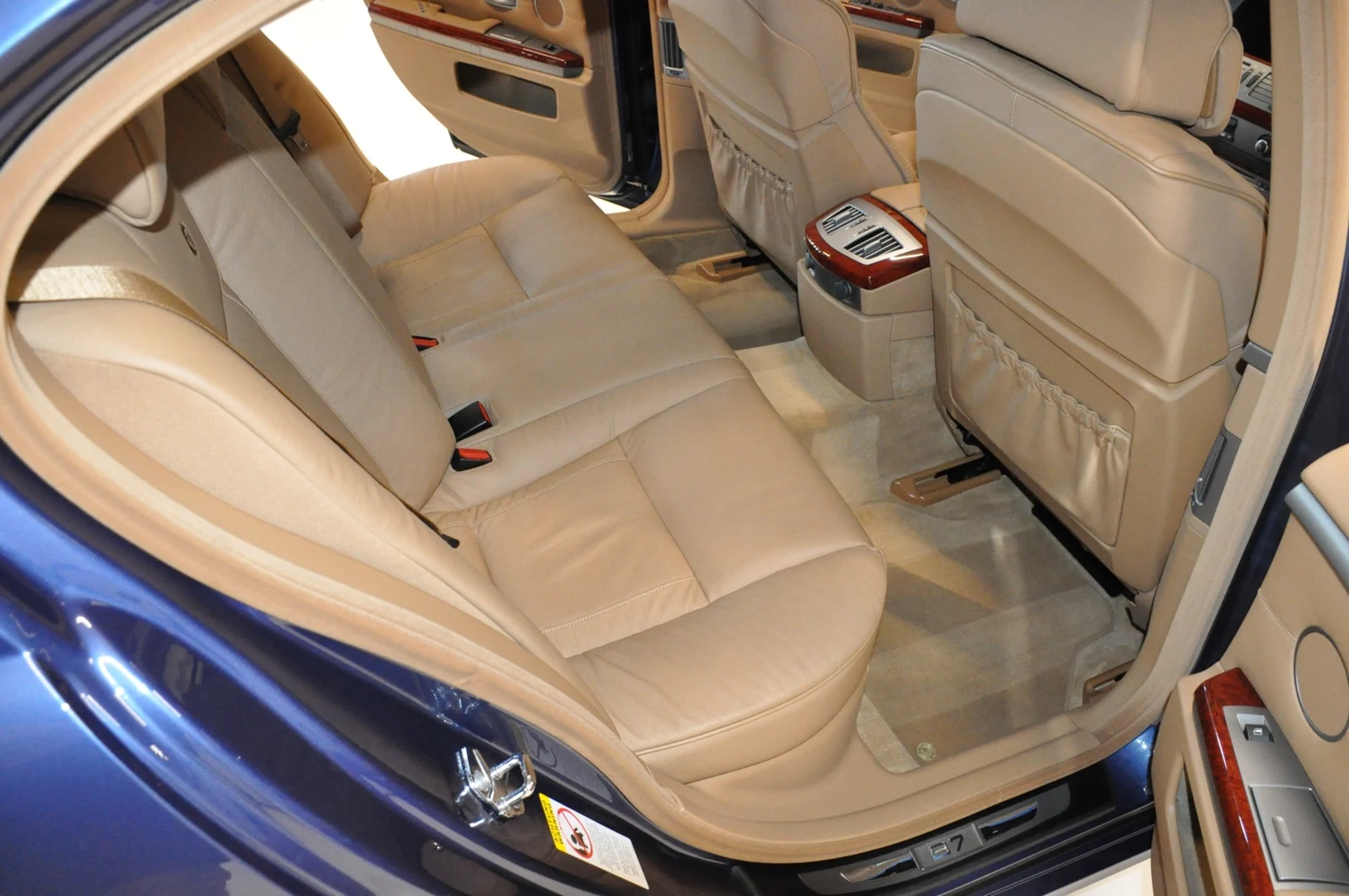 Alpina B7 (E65), 6/10