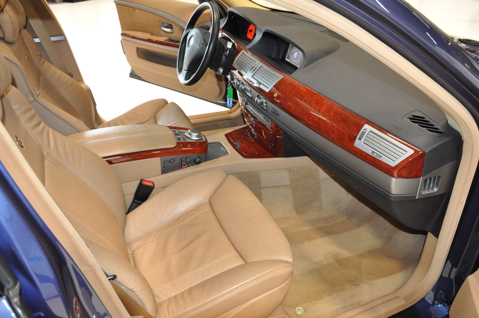 Alpina B7 (E65), 8/10