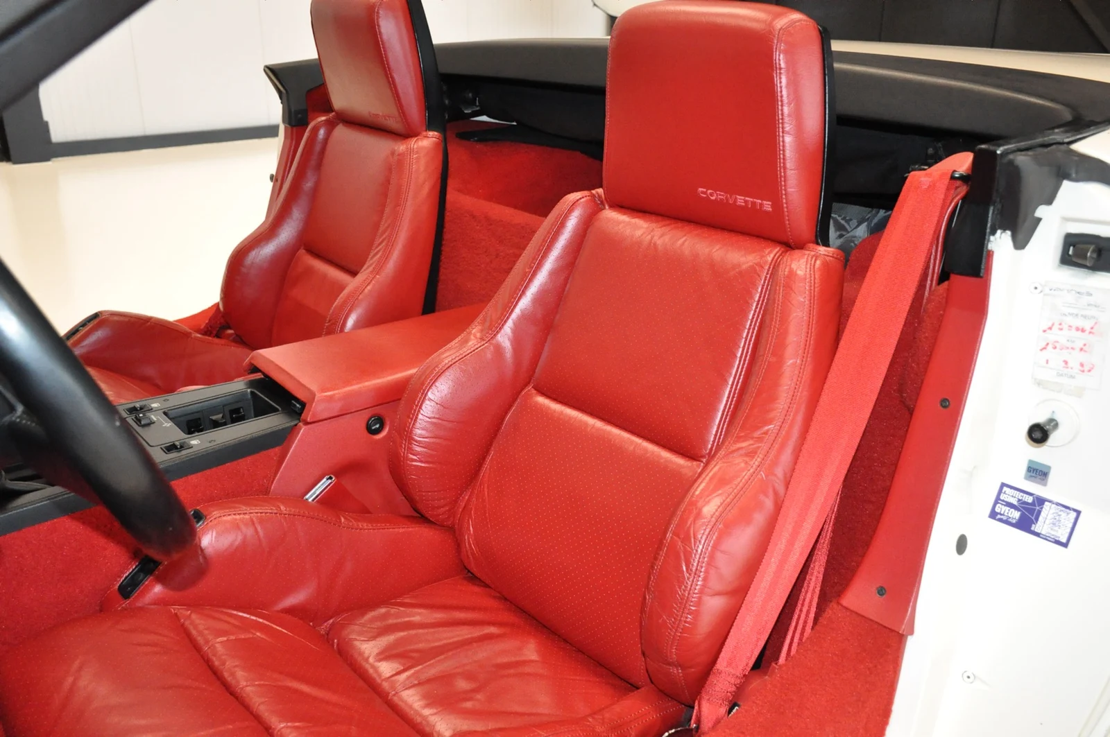 Chevrolet Corvette C4 Convertible, 6/10