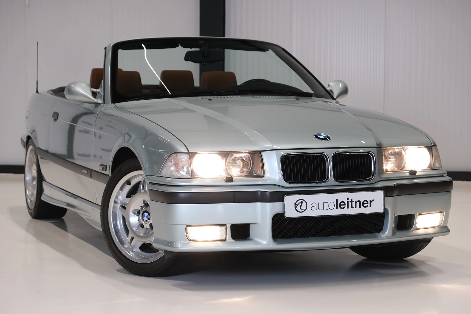 BMW M3 Cabriolet Individual (E36), 5/10