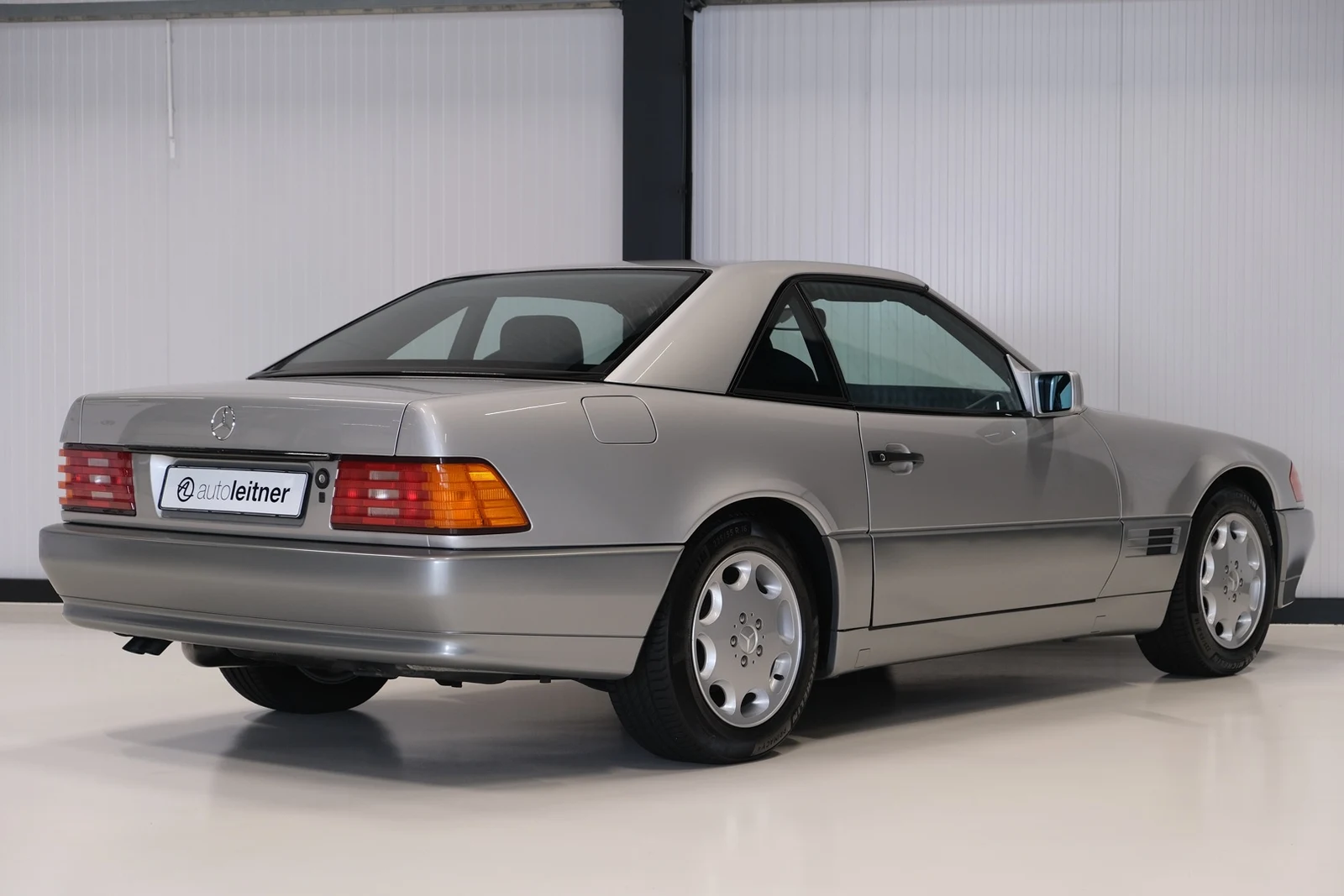 Mercedes-Benz SL 280 (R129), 3/10