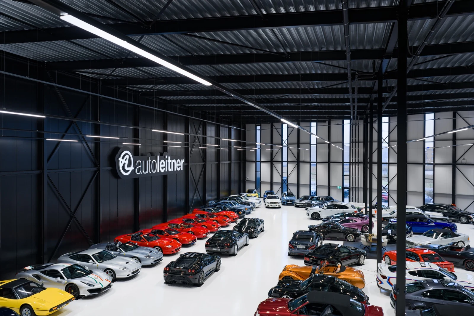 AUTO LEITNER showroom; no photo of this Audi published