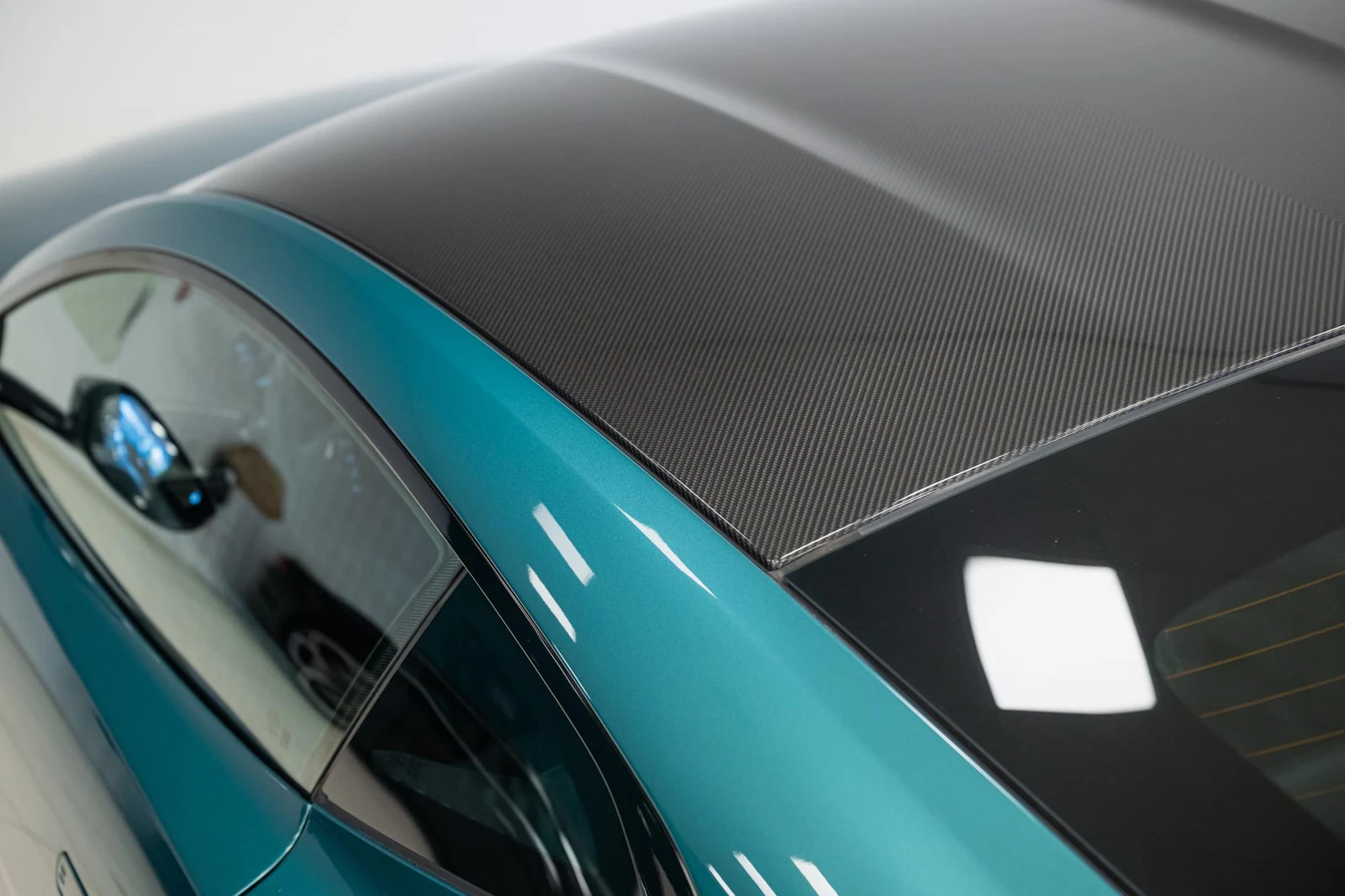 Aston Martin Vantage F1 Edition, 4/10