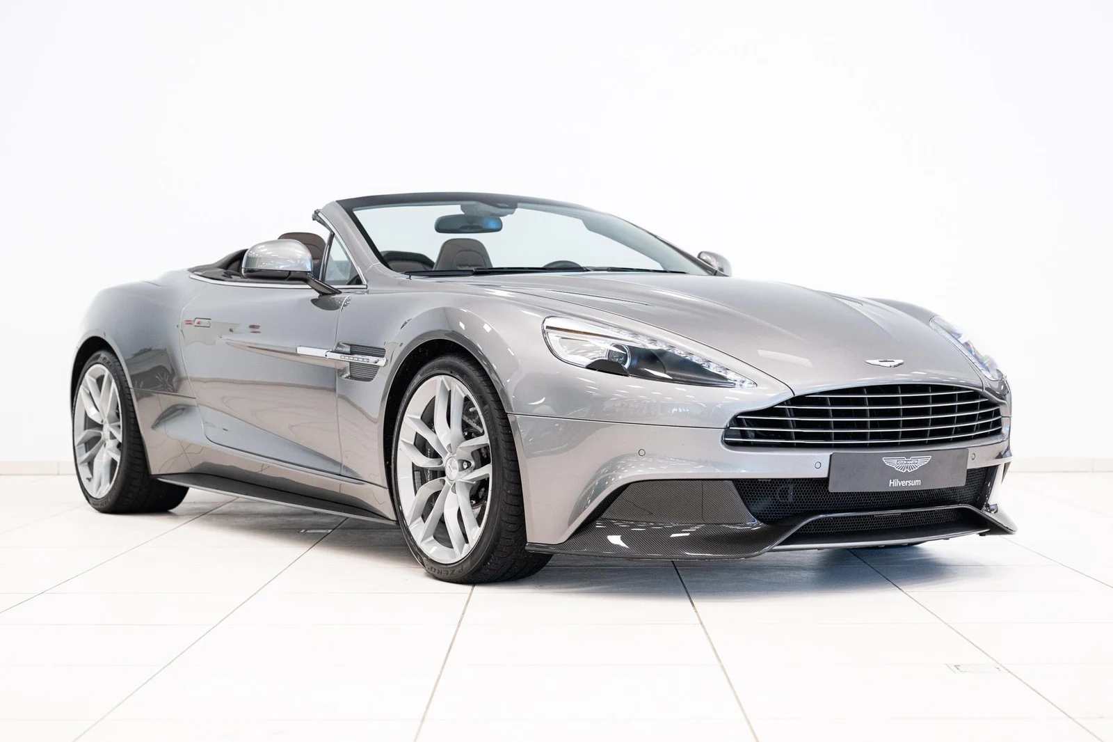 Aston Martin Vanquish Volante, 10/10