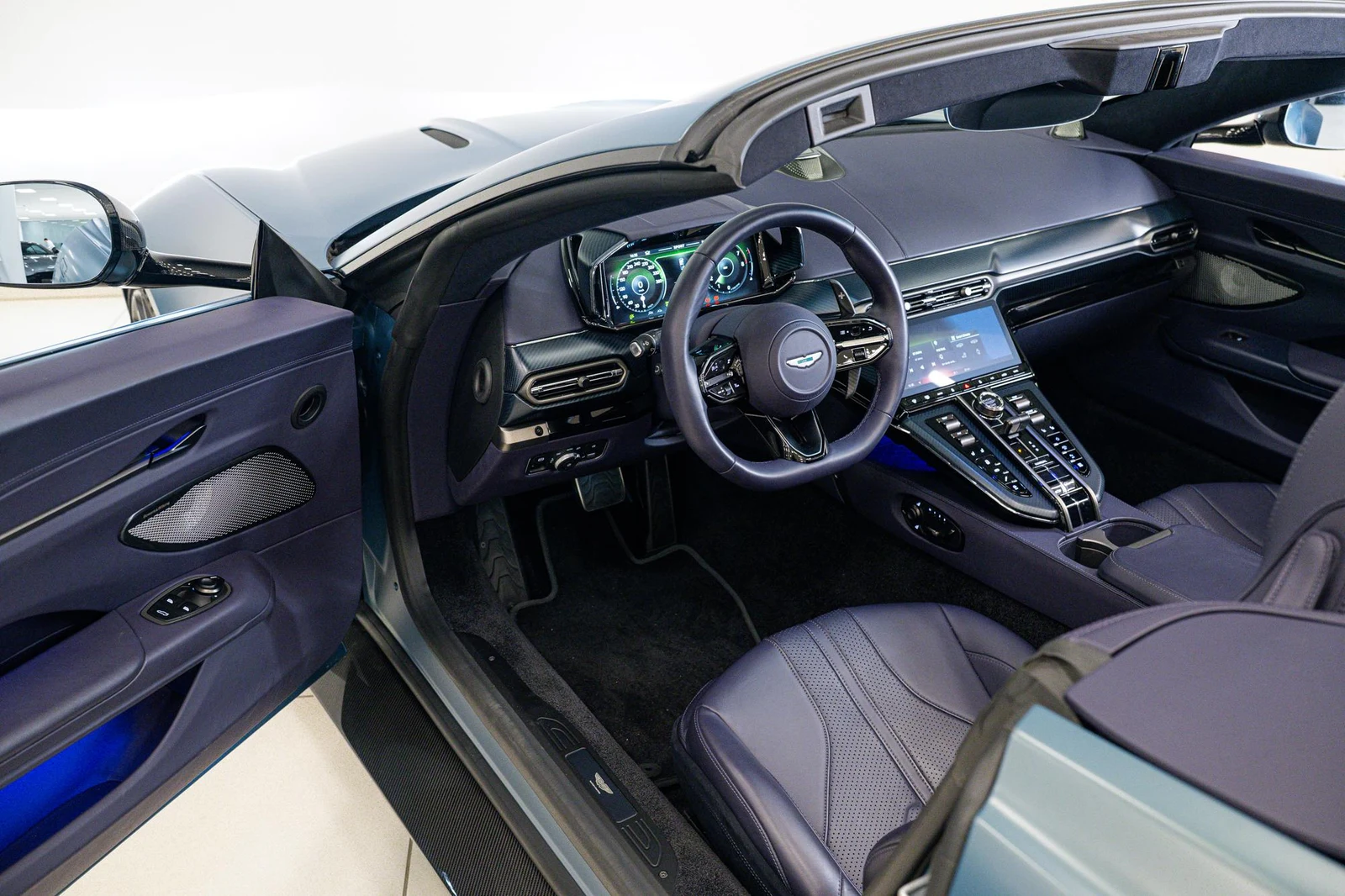 Aston Martin Vantage Roadster, 10/10