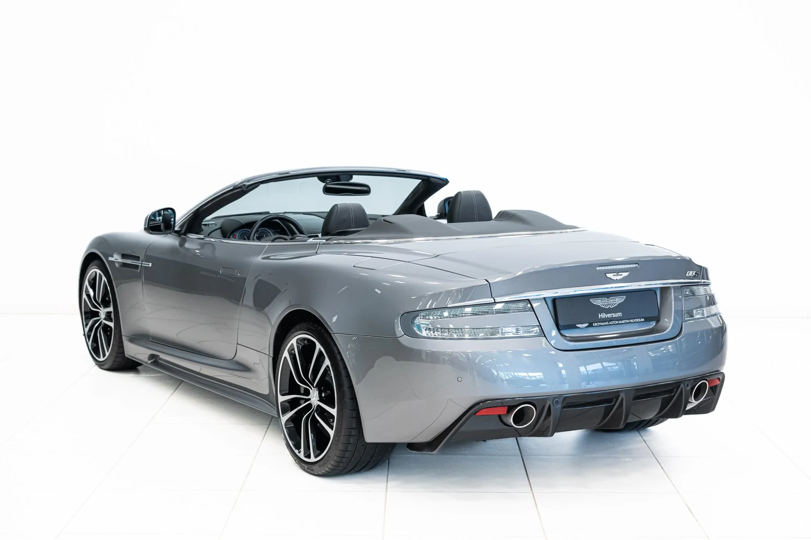 Aston Martin DBS Volante, 7/10