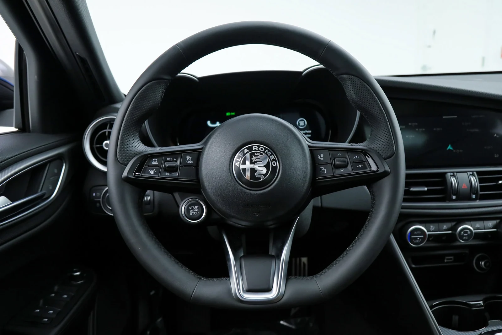 2026 Alfa Romeo Giulia Sprint (952), 18/24