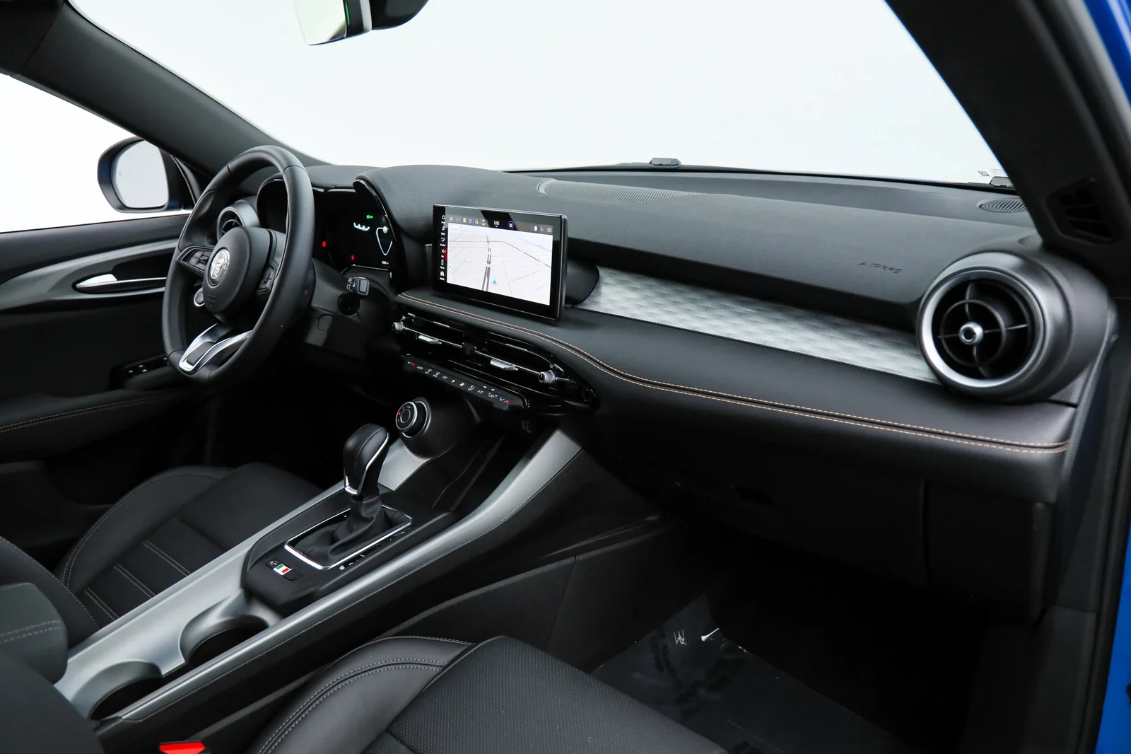 2025 Alfa Romeo Tonale (965), 12/22