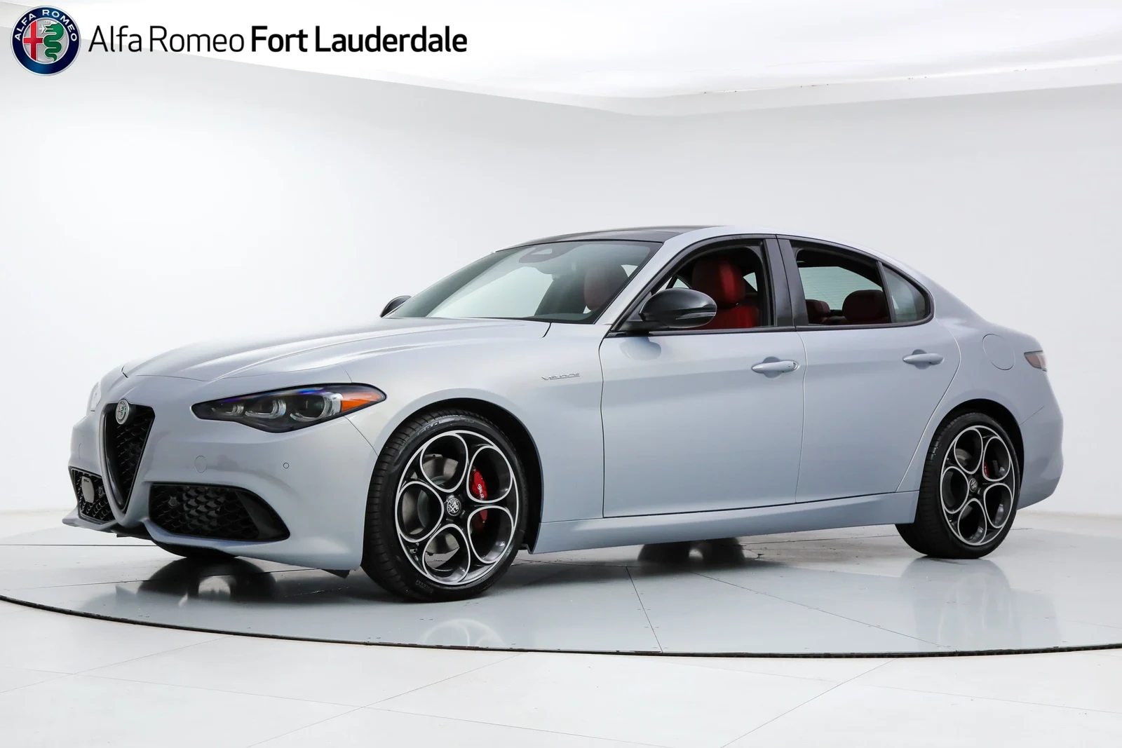 Alfa Romeo Giulia Veloce (952) | Alfa Romeo of Fort Lauderdale