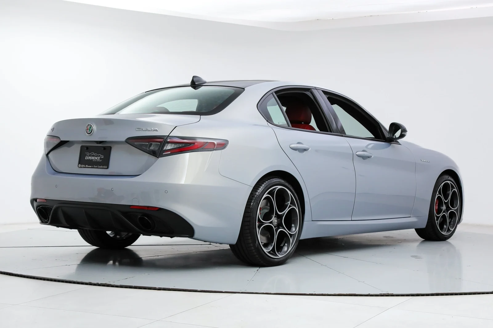2026 Alfa Romeo Giulia Veloce (952), 4/21