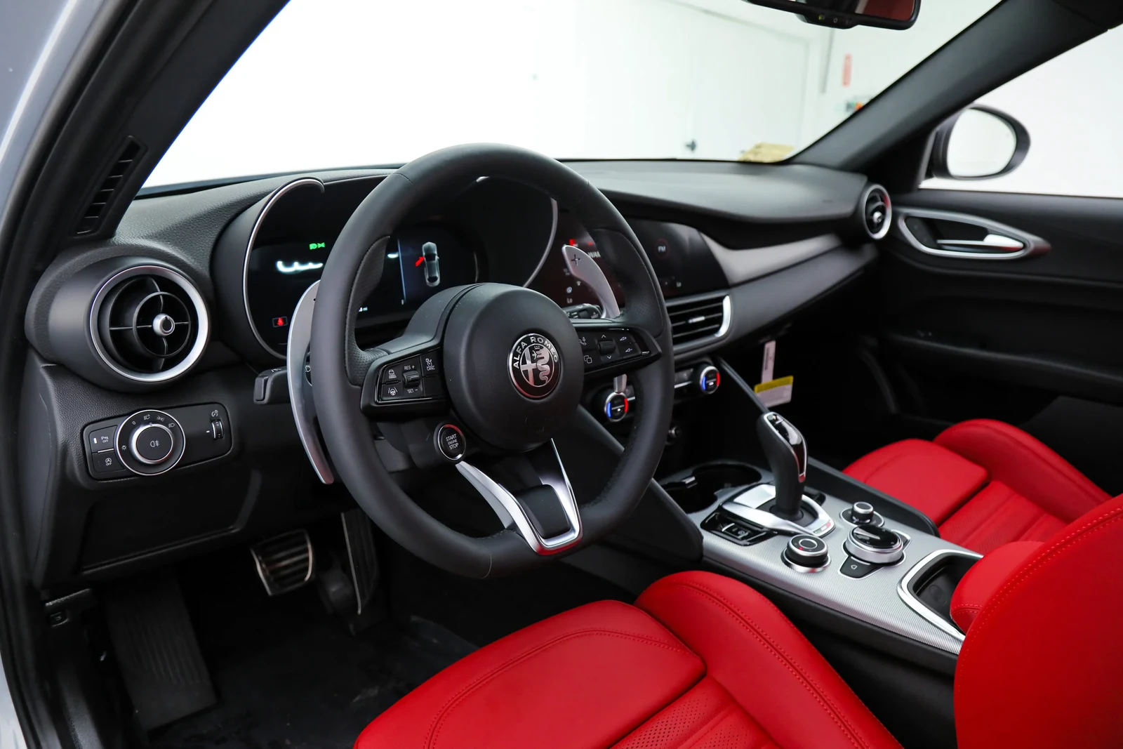 2026 Alfa Romeo Giulia Veloce (952), 15/21