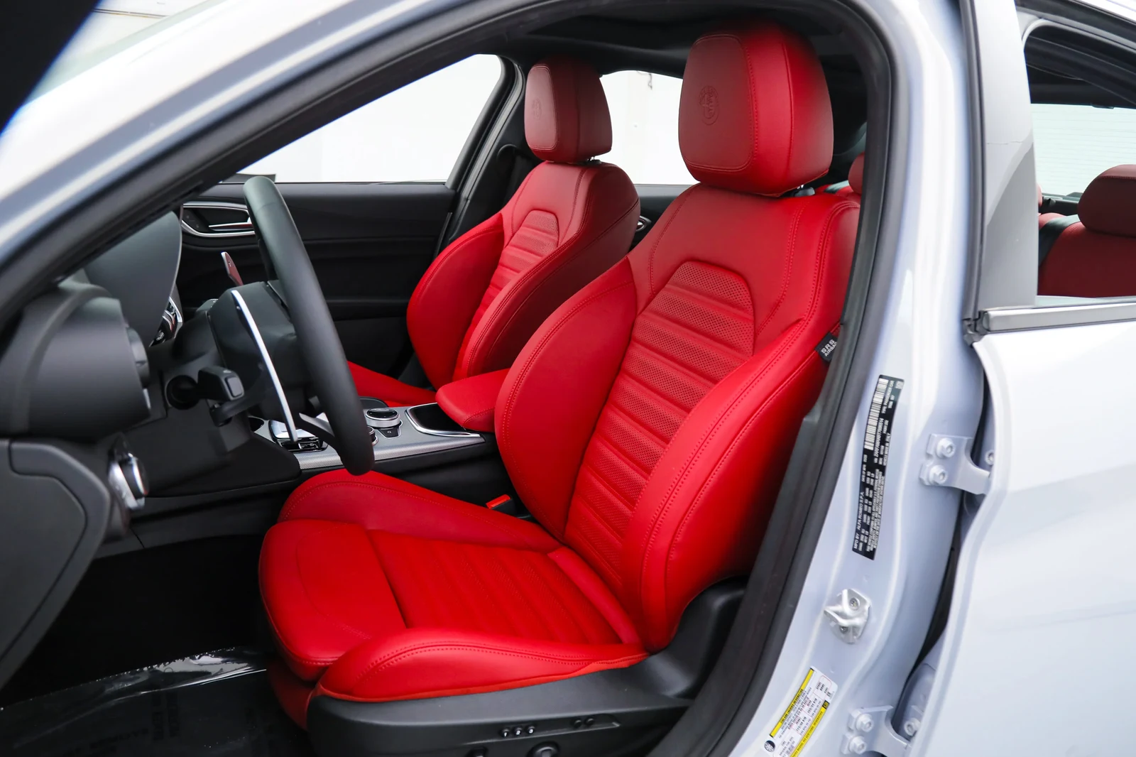 2026 Alfa Romeo Giulia Veloce (952), 16/21
