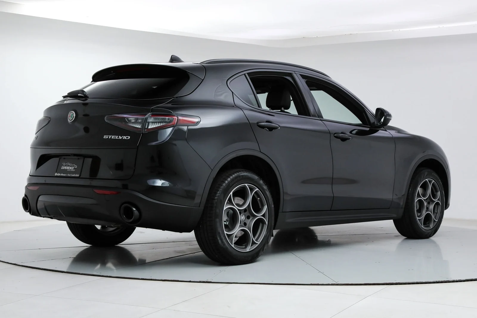 2026 Alfa Romeo Stelvio Sprint (949), 5/21