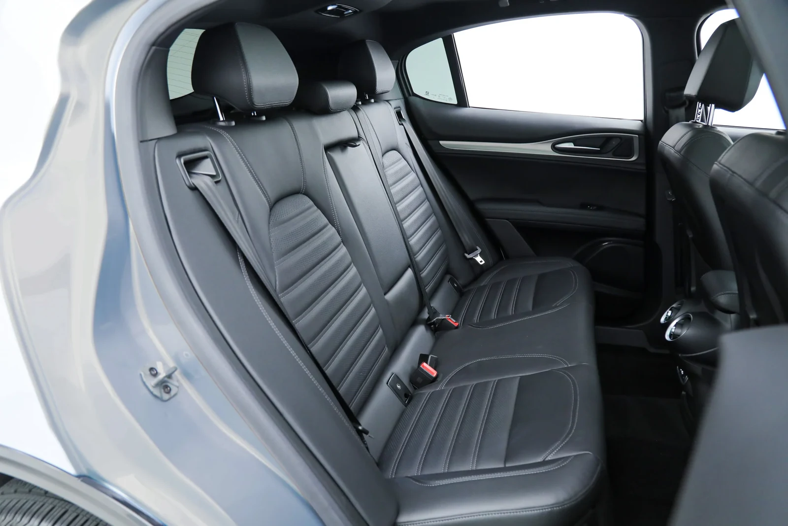 2025 Alfa Romeo Stelvio Veloce (949), 12/20