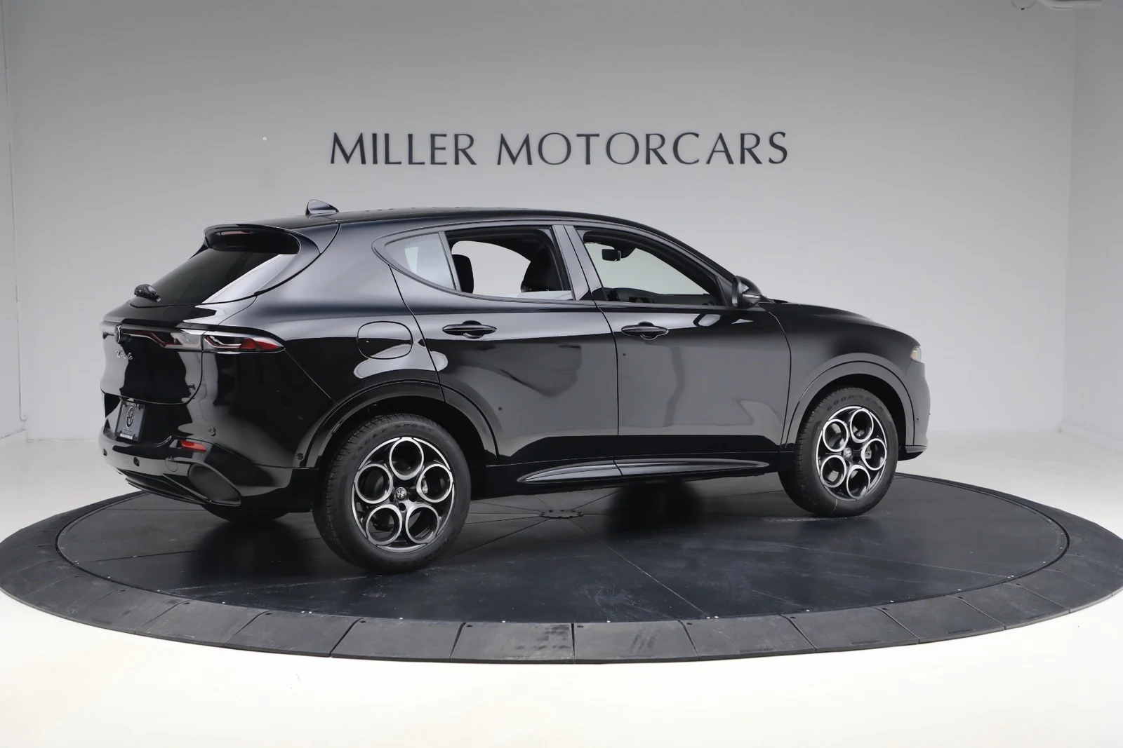 2026 Alfa Romeo Tonale Sprint, 8/20
