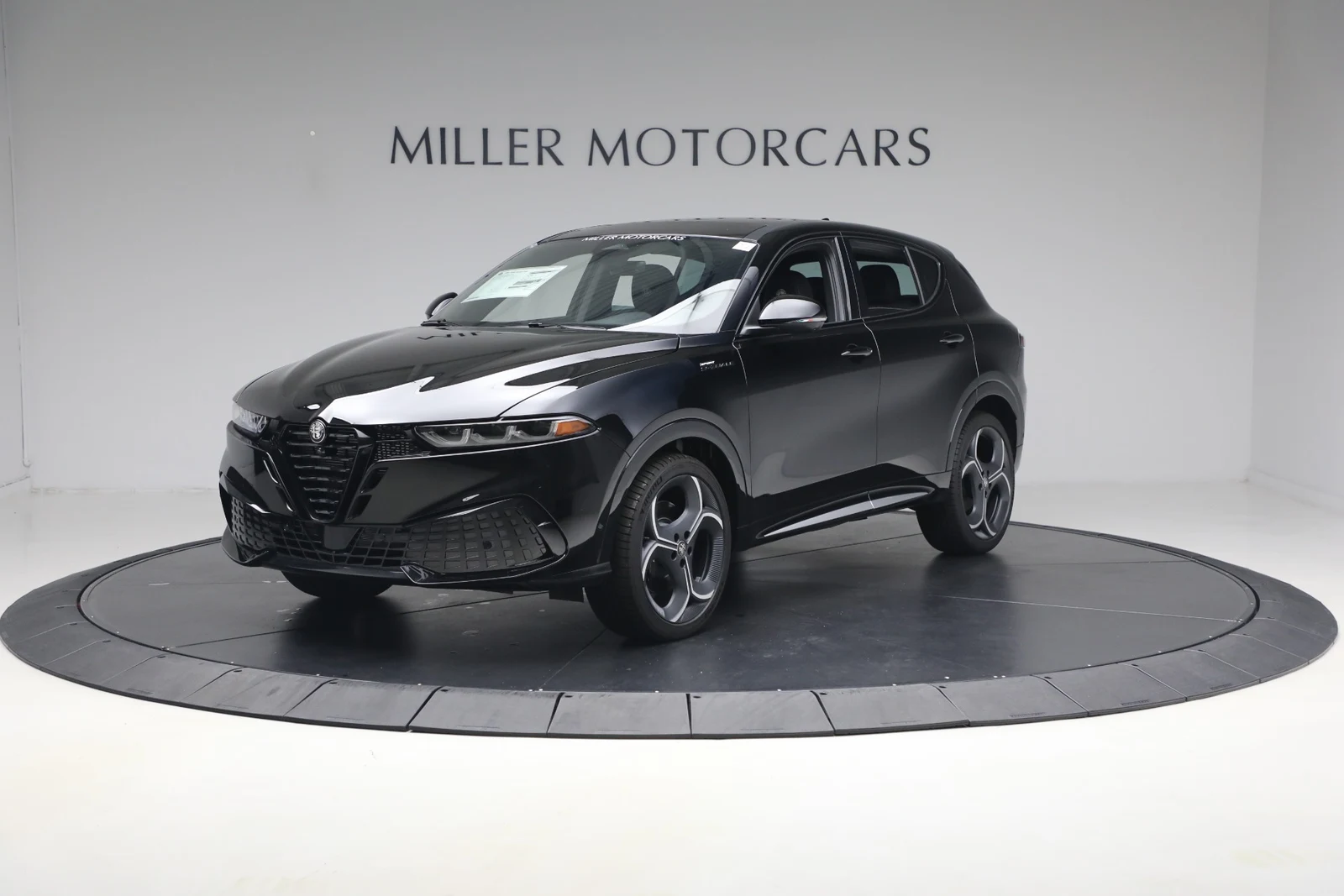 2026 Alfa Romeo Tonale Sport Speciale, 2/20