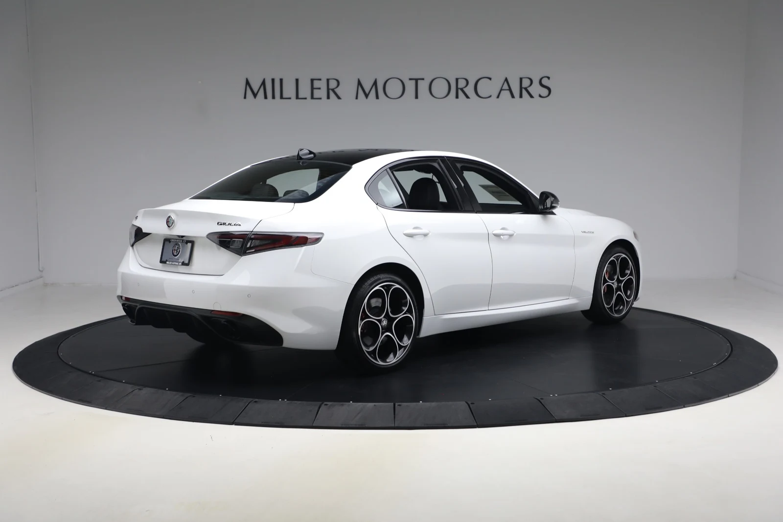 2026 Alfa Romeo Giulia Veloce, 9/20