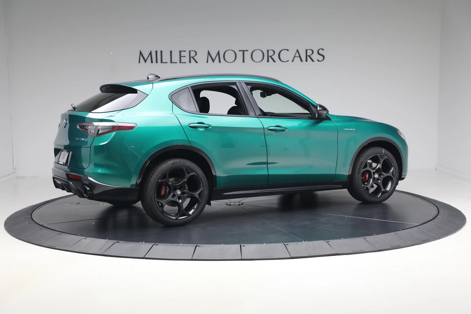 2026 Alfa Romeo Stelvio Veloce, 7/20